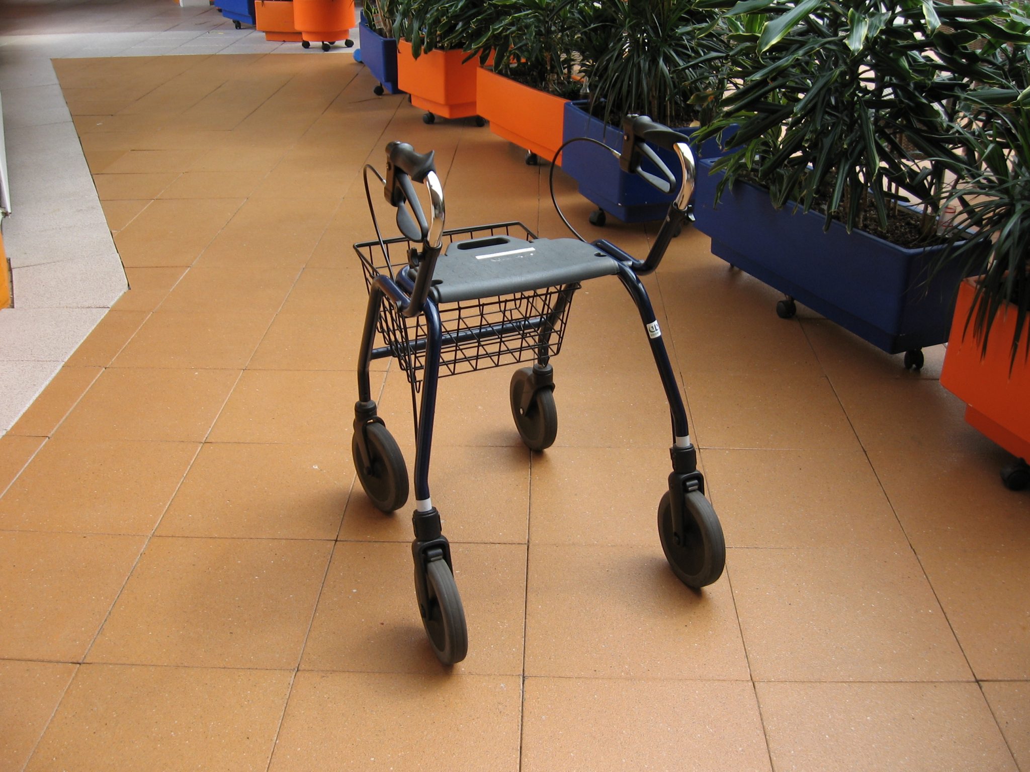 Upright Walkers Vs. Standard Rollator Which Is The Best? PensionsWeek